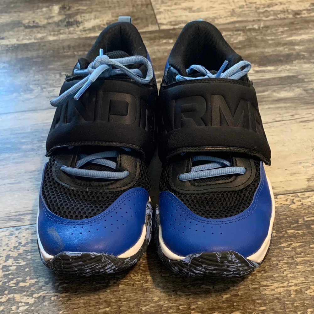 Under Armour Grade School Zone BB 2 Basketball Shoes